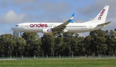 La aerolínea Andes cancelará rutas, despedirá empleados y devolverá aviones