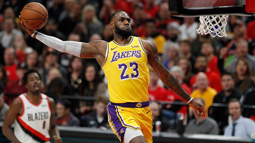 Los Trail Blazers empañaron el debut de LeBron James con los Lakers