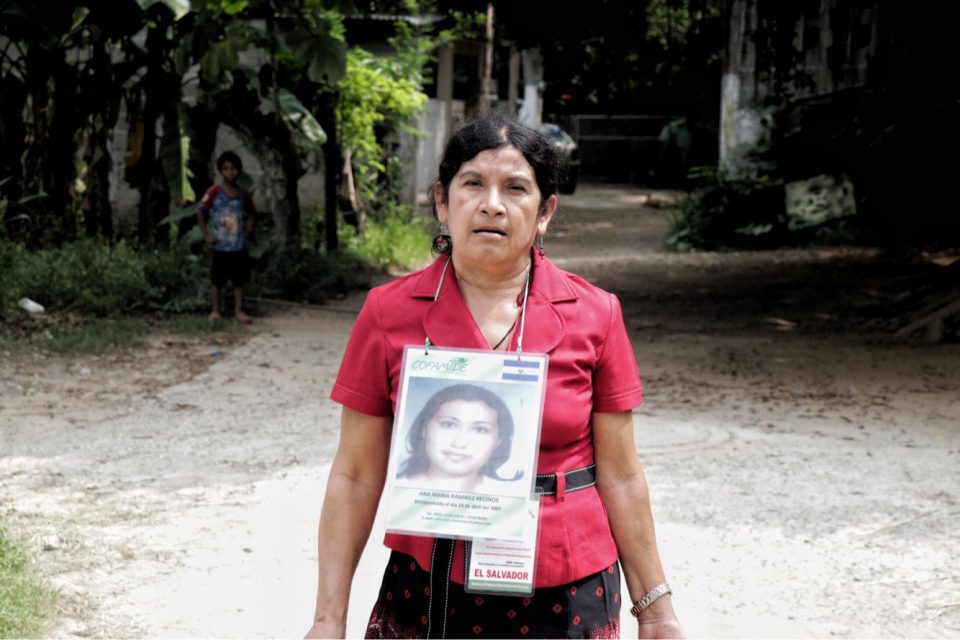 Madres migrantes dejan familia y trabajo por sus desaparecidos