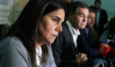 Oposición calificó como “correcta” decisión de la diputada Ossandón de entregar a su hijo a la policía