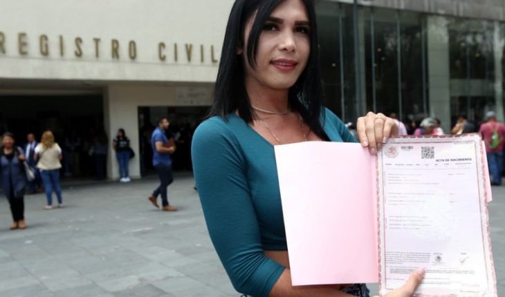 Ordena Corte facilitar cambios a actas de transgéneros 
