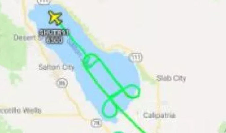 Piloto de la Marina estadounidense dibujó un pene en el aire