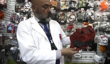 Seremi de Salud fiscalizó locales que venden disfraces de Halloween