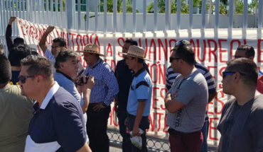 Sindicato de Salud en Michoacán advierte paro de no recibir pagos