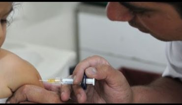 Video: Ordenan restablecer la vacuna contra la meningitis