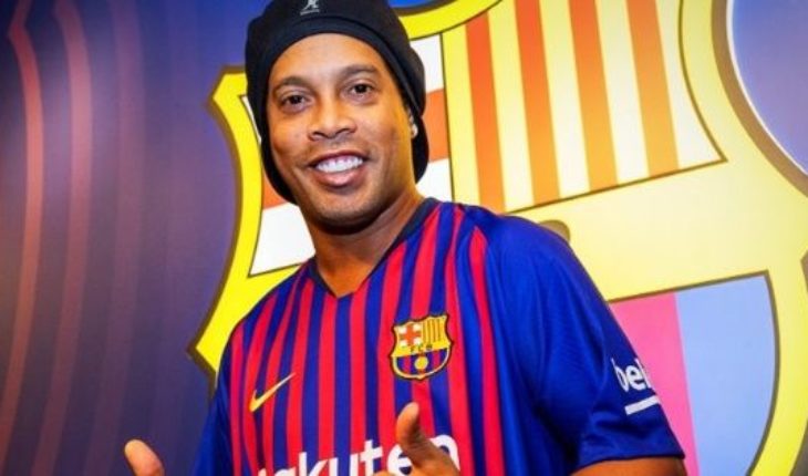 translated from Spanish: Barcelona y Ronaldinho, una relación gloriosa que se acerca al final