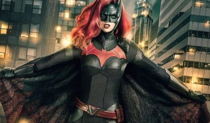 translated from Spanish: “Batwoman”: what lead to television for the first time to a lesbian superheroine represent?