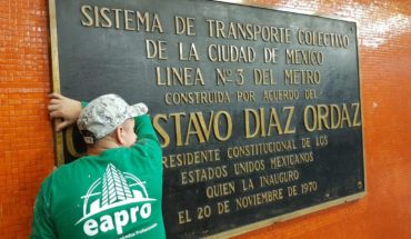 translated from Spanish: CDMX removed plates with the name of Diaz Ordaz