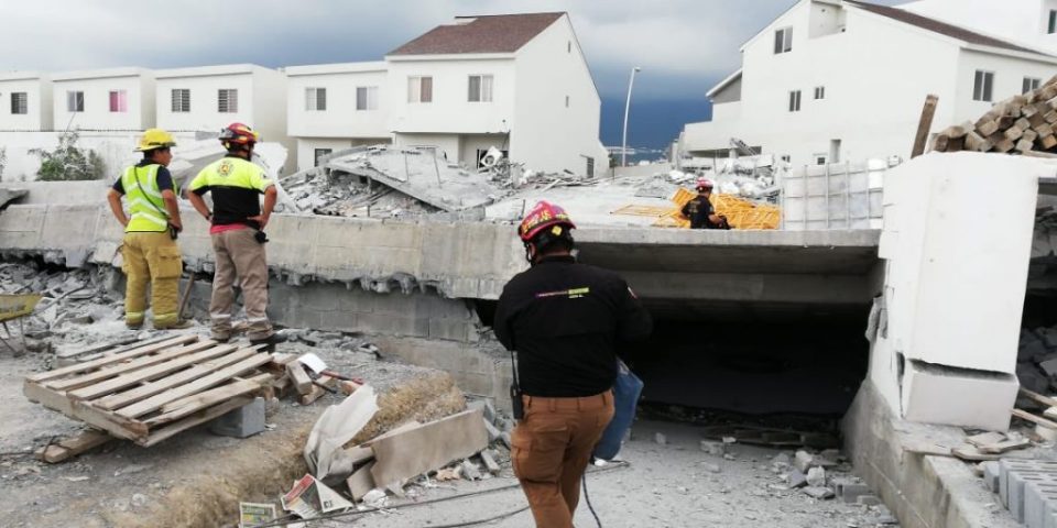 Collapse in Sun Peaks, Monterrey, leaves three dead