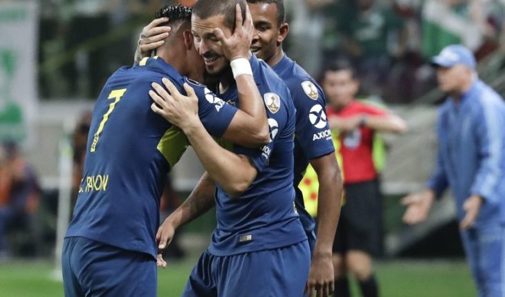 translated from Spanish: Copa Libertadores: Boca went on to the final and played the title a new classic with River