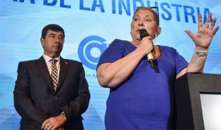 translated from Spanish: Elisa Carrió: “go to AmigaOS me with the President when I remove it to Garavano”