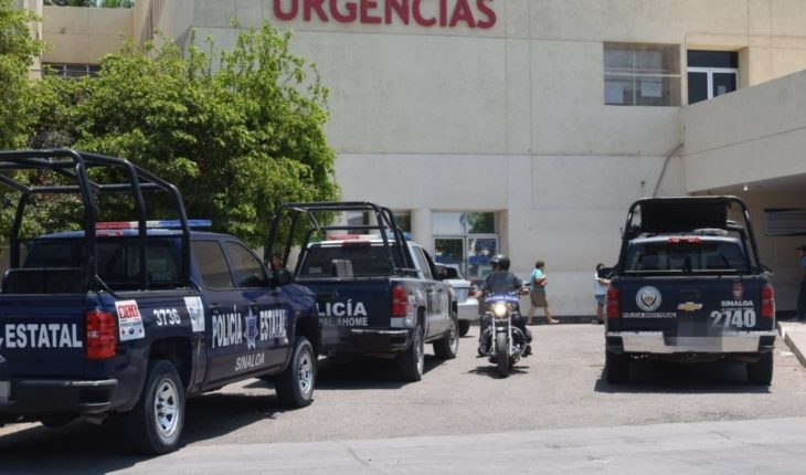 translated from Spanish: Ingresan al Hospital General dos personas lesionadas a golpes
