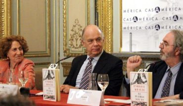 translated from Spanish: Krauze discusses power in Latin America