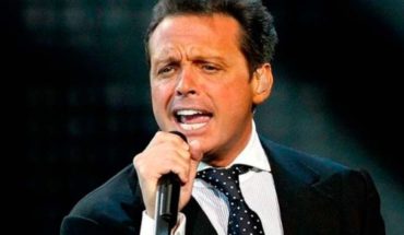 translated from Spanish: Luis Miguel will have turnover record of concerts in CDMX