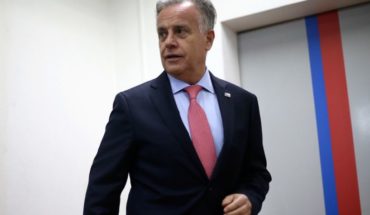 translated from Spanish: Ministro de Salud dijo que reforma a isapres no implicará un alza en los precios