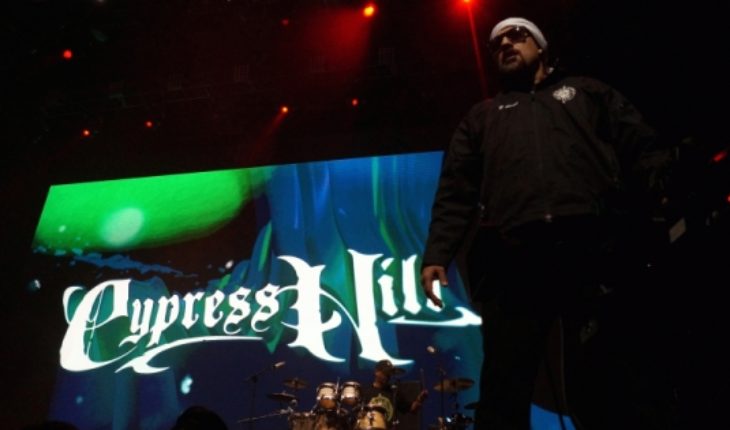 translated from Spanish: Molotov and Cypress Hill closed the first successful Cosquin Rock in Chile
