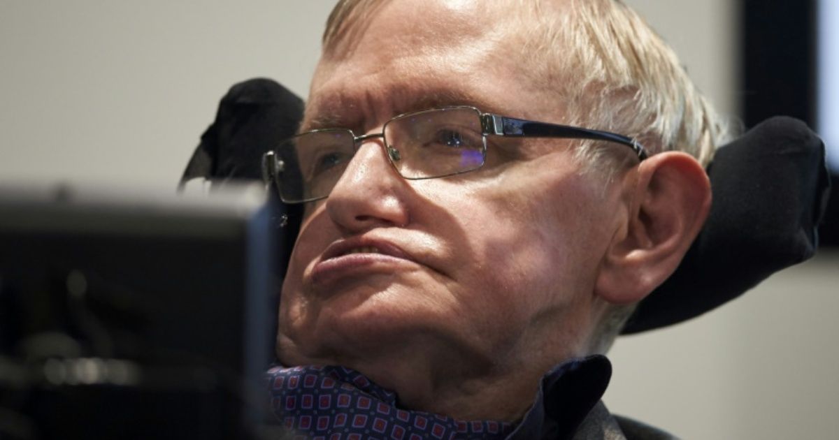Stephen Hawking 'habló' después de su muerte, este fue su mensaje