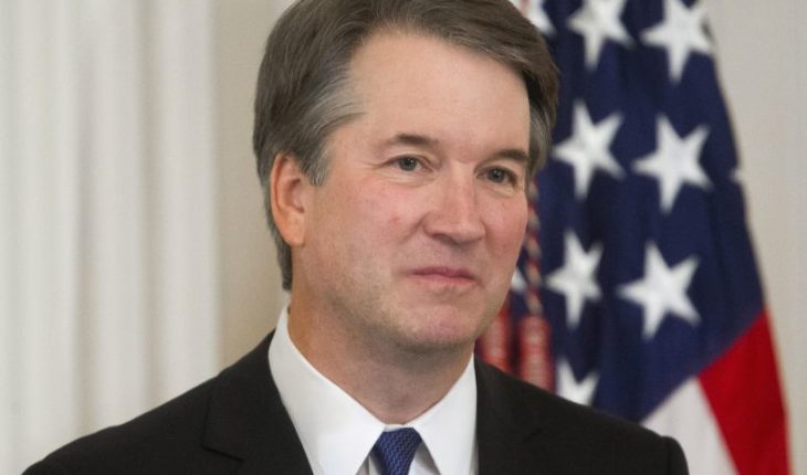 translated from Spanish: United States Senate confirms Brett Kavanaugh to the Supreme Court