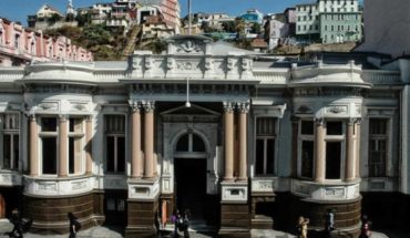 Agrupación de artistas de Valparaíso piden rechazar venta del Palacio Lyon