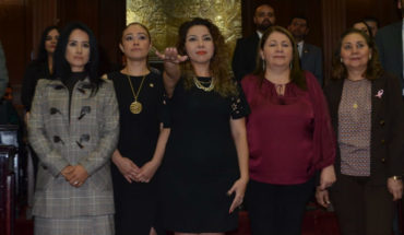 Beatriz Barrientos, primera mujer Secretaria de Servicios Parlamentarios en el país