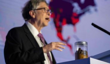 Bill Gates presenta un inodoro que no necesita agua