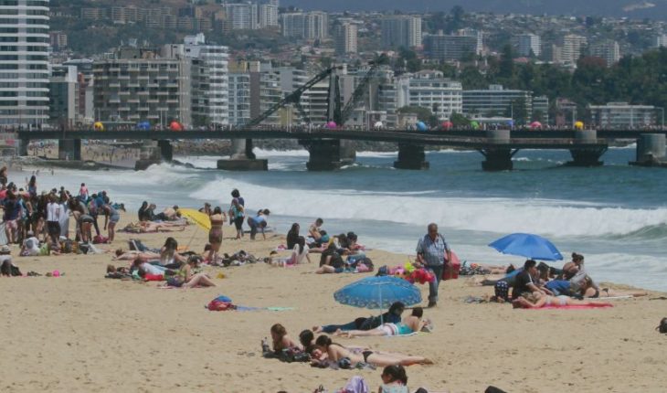 Esperan que más de 2 millones de turistas extranjeros vengan a Chile este verano