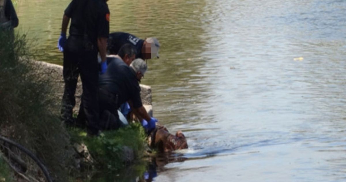 Hallan cadáver de mujer en aguas negras de Coyotepec