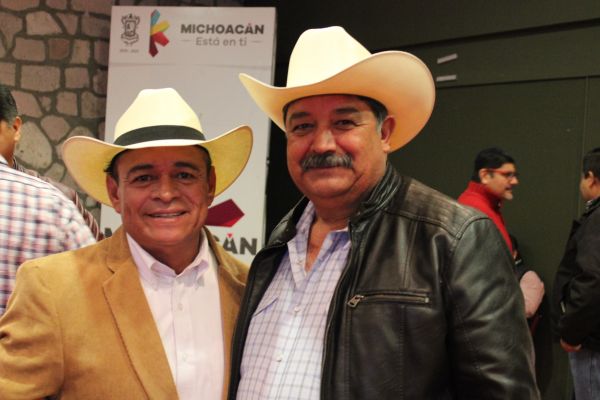 Impulsaré el desarrollo del campo michoacano: Salvador Arvízu