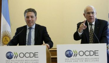 La OCDE proyecta casi 4 veces más caída para 2019 que el gobierno