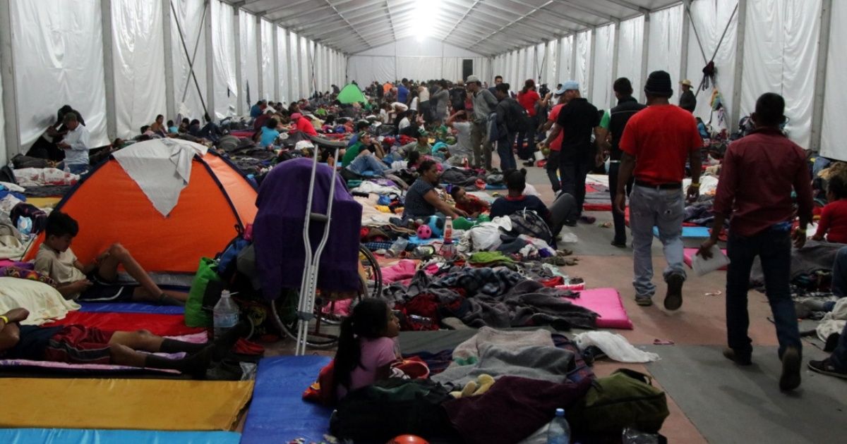 Migrantes acuerdan permanecer dos días más en CDMX