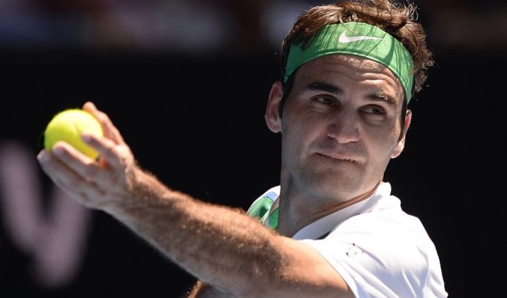 Nishikori derrotó a Federer en el estreno de las Finales ATP
