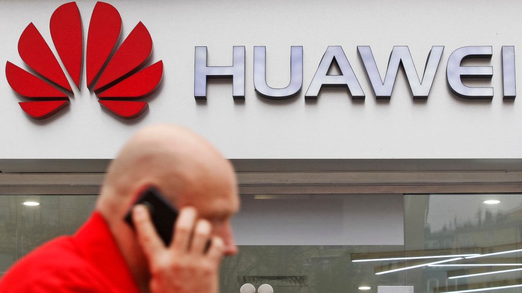 Qué países prohibieron los teléfonos de Huawei