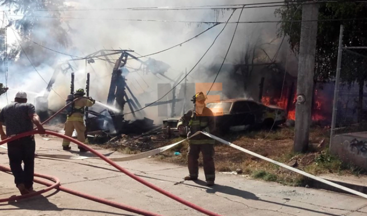 Se incendian varias casas en una colonia irregular de Morelia, Michoacán
