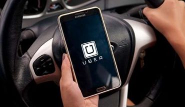 Uber se defiende y asegura que “opera legalmente”
