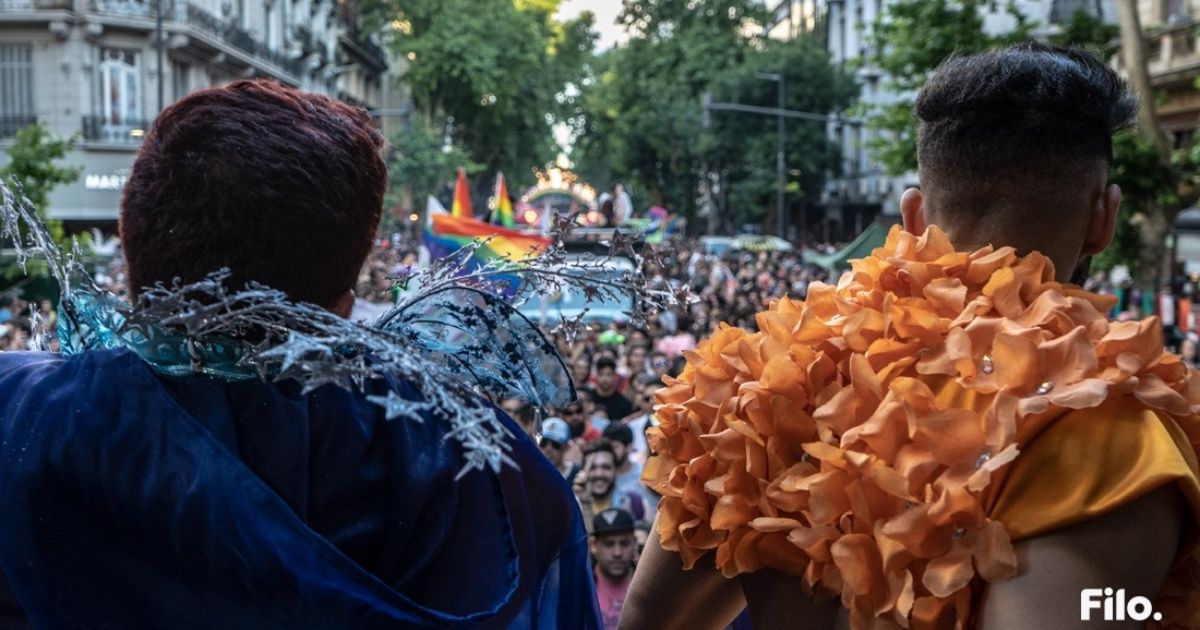 Una multitud marchó con orgullo por las calles de Buenos Aires