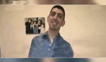 Video: Hinchas lo atacaron a golpes en la 9 de Julio y murió