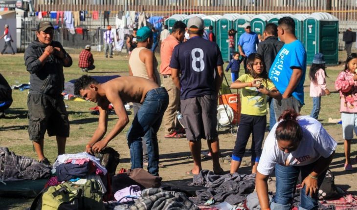 translated from Spanish: 5 thousand migrants hope to meet in Tijuana this Sunday or Monday
