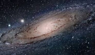 translated from Spanish: Científicos miden toda la luz estelar que ha producido el universo observable