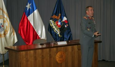 translated from Spanish: Fraude al Fisco en el Ejército: ministra Rutherford ordena prisión preventiva del general (r) Werther Araya por 9 delitos