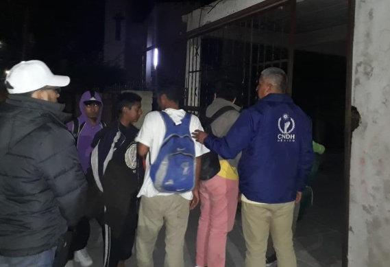 Free migrants held in Sonora