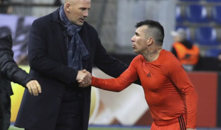 translated from Spanish: Gary Medel was incumbent on bitter Besiktas in the Europa League tie