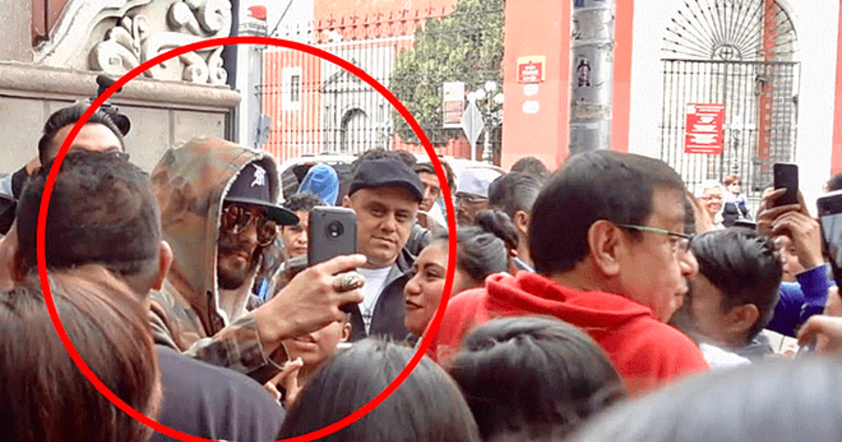 "Maluma" cause commotion walking the streets of Puebla (video)