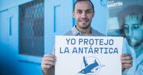 Marcelo Díaz: the new crack of whales and penguins