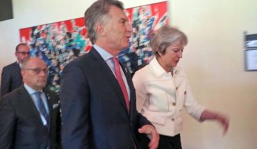 translated from Spanish: Mauricio Macri se reunirá con la premier británica Theresa May