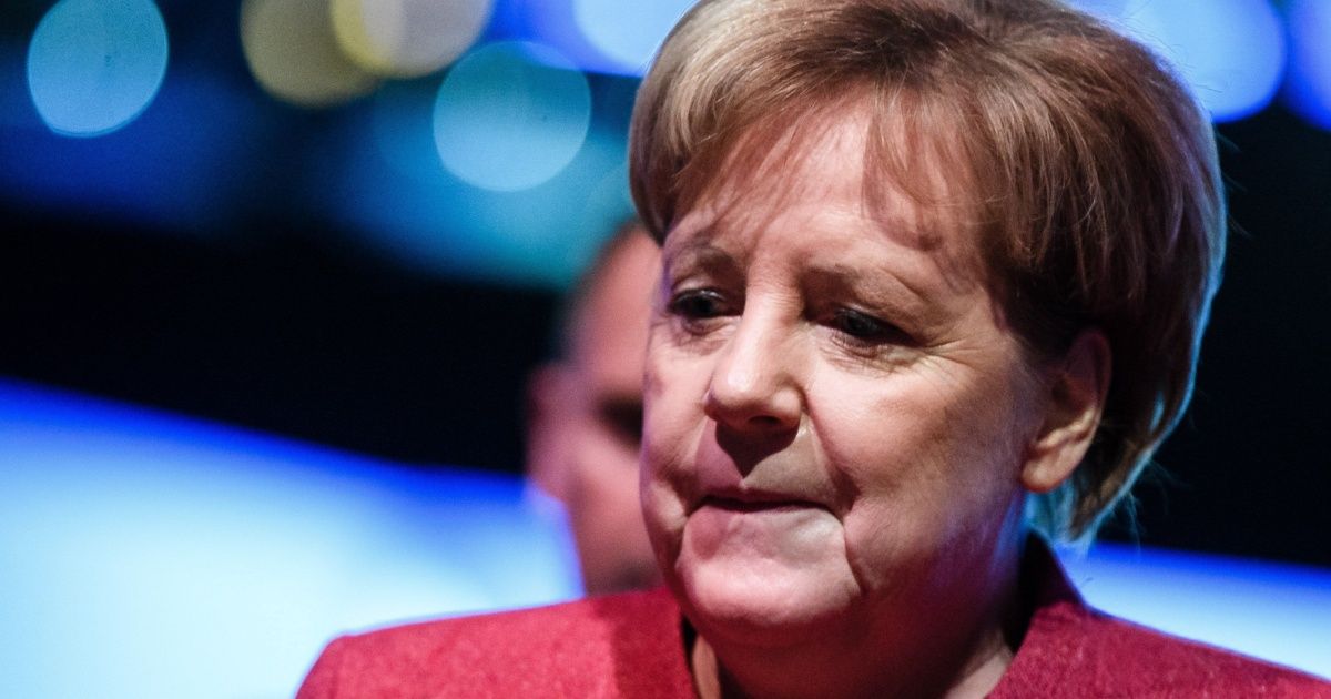 Merkel viaja con más de 12 horas de retraso al G20 tras falla de avión