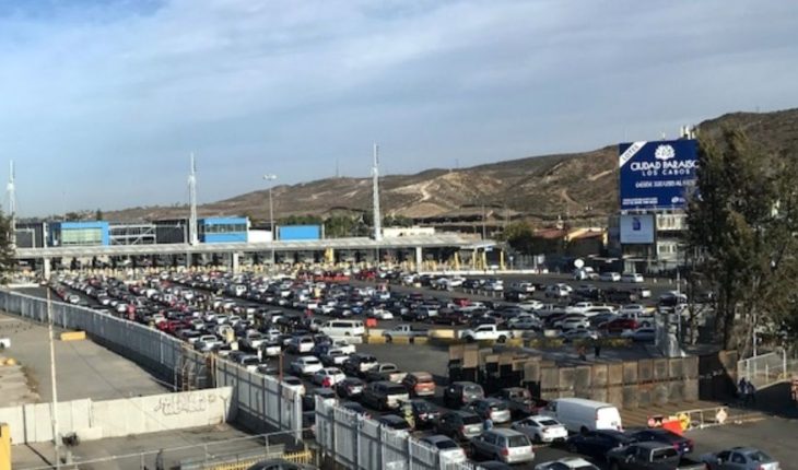 translated from Spanish: Partially operates San Ysidro checkpoint after closure of three hours