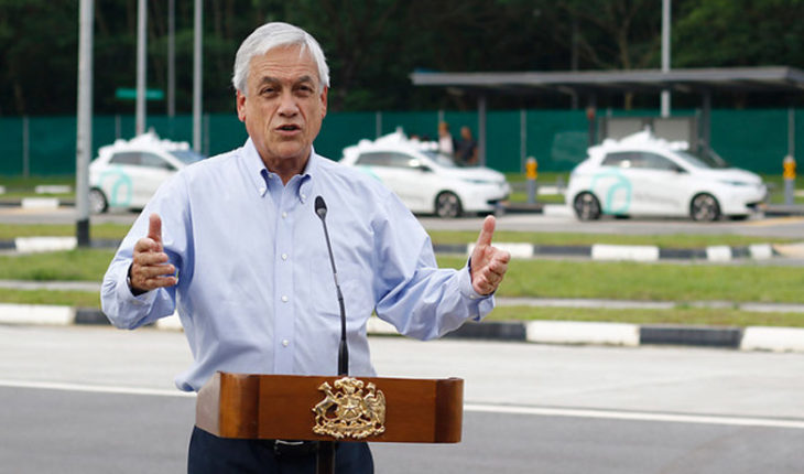 translated from Spanish: Piñera ruled out resignation of Chadwick and Mayol after death of villager