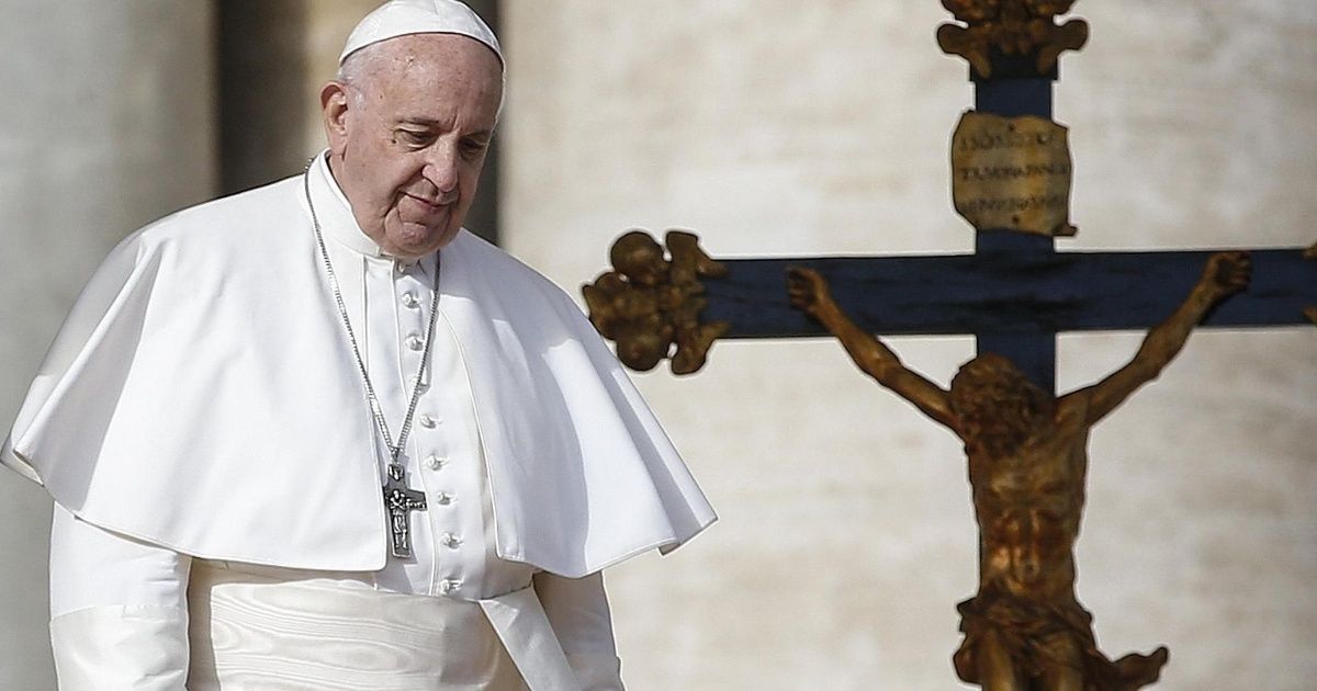 Podrían venderse bienes de la Iglesia y ayudar a los pobres: Papa