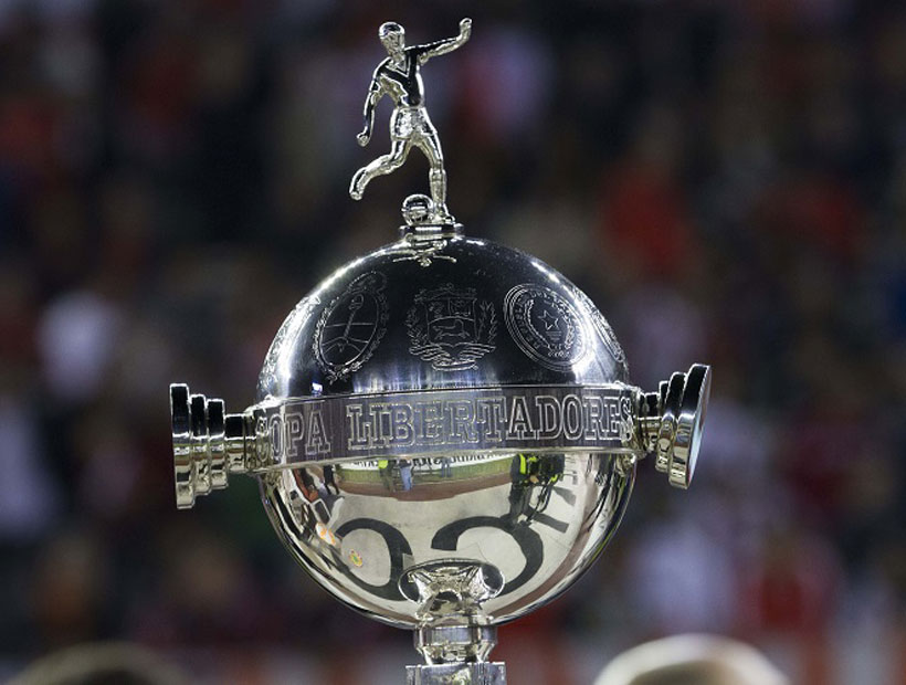 Sigue la incertidumbre: final de la Libertadores se jugaría el 8 o 9 de diciembre en sede por definir