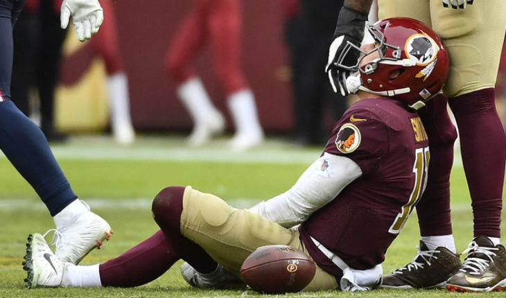 translated from Spanish: Terrible fracture of tibia and fibula by Alex Smith, QB Washington